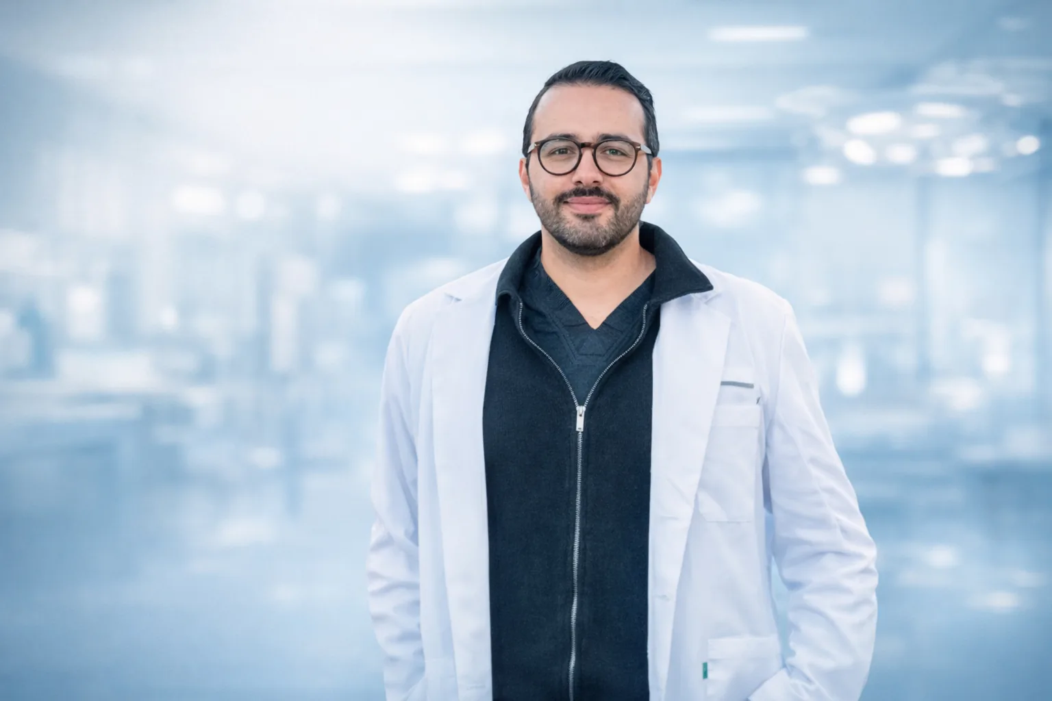 Dr. Gustavo Dorantes Estrada — Especialista en nariz y garganta, rinoplastia CDMX